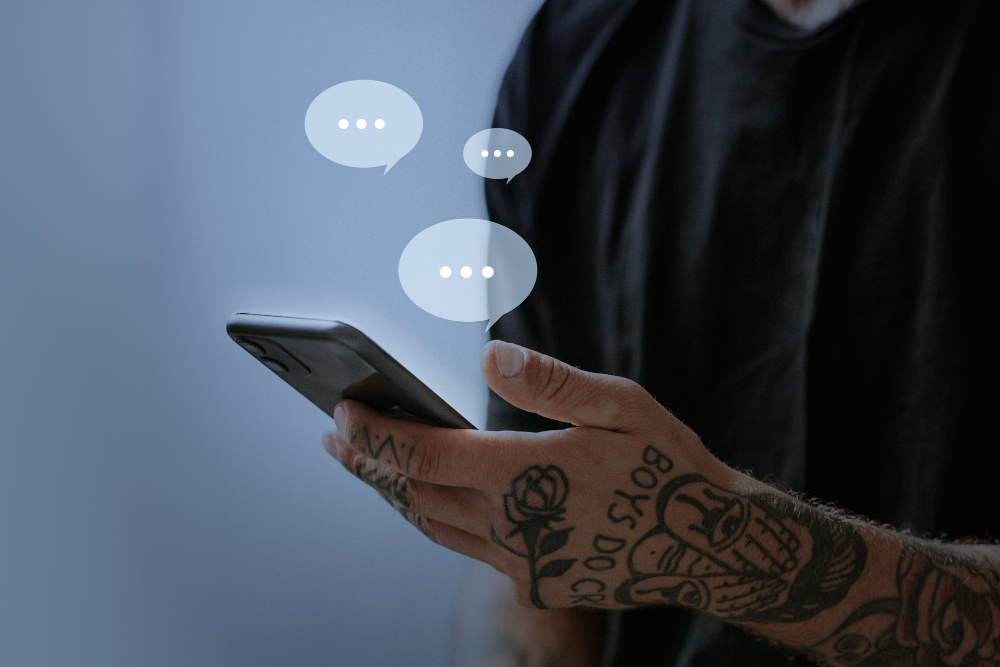 Automação de Processos de Marketing com IA: Eficiência e Resultados 4 Chatbots no WhatsApp