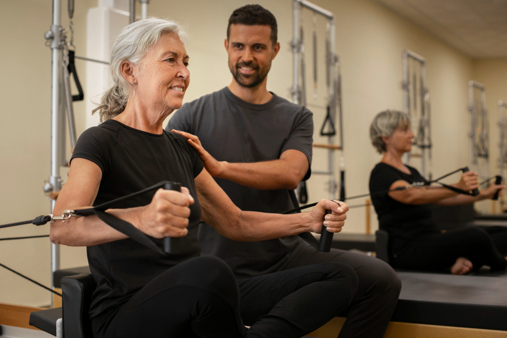Como ganhar massa magra na terceira idade? 2 Academia na terceira idade